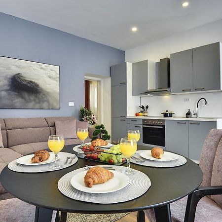 D&A Central Luxury Apartments With Free Parking Pula Luaran gambar